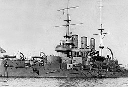 1905: zkažený boršč, červivé maso a vzpoura na bitevní lodi Potěmkin