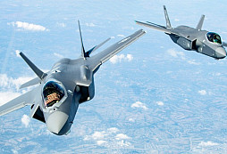 Kanada nakoupí stroje F-35, nahradí s nimi flotilu Hornetů