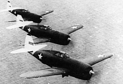 Pilot vítězného Thunderboltu hodil sestřelenému Japonci svou záchrannou vestu - krutá válka v Pacifiku měla své rytíře nebes