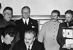 Nesvatá aliance aneb rozhovory o vstupu Sovětského svazu do německé Osy