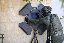 Izraelci vyvinuli zařízení schopné rozpoznat osoby skrze zdi. Podobné zařízení se vyrábí i v ČR