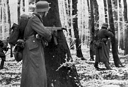 Sturmgewehr 44 – zrod první útočné pušky. Opisoval Kalašnikov od Němců?