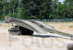 Mostní tank Brückenpanzer 68/88