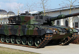 Tanky Leopard 2 A4 pro Slovensko