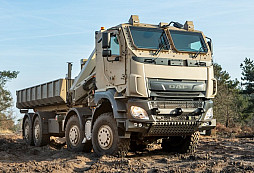 Společnost DAF Trucks dodala belgické armádě první vojenské logistické nákladní automobily na podvozcích Tatra