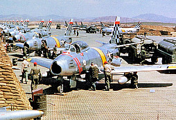 F-86 Sabre byl technicky možná horší než MiG-15, v Koreji ale šel k zemi jen jeden Američan na každých 10 MiGů