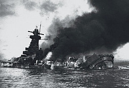 Výprava Hitlerovy korzárské lodi Admiral Graf Spee skončila u Rio de La Plata. Kapitán si vzal život