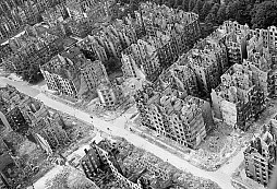 Peklo ohnivé bouře v Hamburku: Operace Gomora aneb "Hirošima" v Evropě