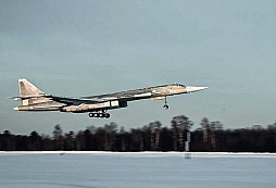 Další modernizovaný Tu-160M uskutečnil svůj první let