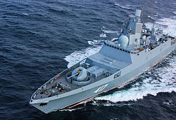 Ruská fregata Admirál Gorškov je údajně vyzbrojena hypersonickými střelami. Ukrajinu ale spíše neohrozí