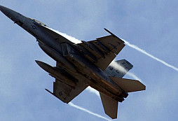 Společnost Boeing plánuje do dvou let ukončit výrobu letounů F/A-18 Super Hornet