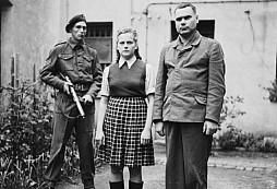 Tváře zla: ženské dozorkyně SS v koncentračních táborech