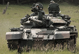 Rumunsko plánuje pořídit 300 nových tanků. Nyní kupuje 54 Abramsů