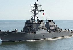 Americké námořnictvo zadalo zakázky na stavbu 9 nových torpédoborců třídy Arleigh Burke