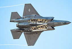 F-35 zvyšují při společném nasazení efektivitu starších typů