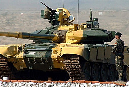 Nigérie údajně jedná o nákupu ruských tanků T-90S. Akvizice souvisí s rostoucím napětím v oblasti Sahelu