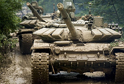 Vědci představili možné scénáře, kolik bojeschopných tanků může Rusům zůstat do roku 2024