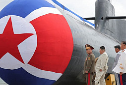 Severní Korea odhalila svou první taktickou jadernou ponorku