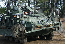 Modernizace amerických kolových obrněných transportérů Stryker ICV