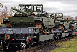 Rusové zesilují ochranu tanků T-90M