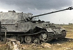 Jak si „létající“ Panzer III podal Ferdinanda