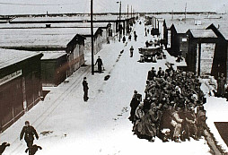 Německý zajatecký tábor Stalag číslo 352 byl peklem na zemi