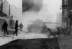 Němečtí padákoví myslivci za 2. světové války - obránce „Festung Brest“ Reino Hamer