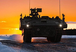 Britové testují nové obrněné vozidlo AJAX v extrémně chladném švédském počasí