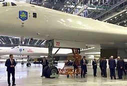 Čtyři nové bombardéry Tu-160M pro ruské letectvo