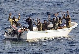 Ruské námořnictvo vs. somálští piráti 