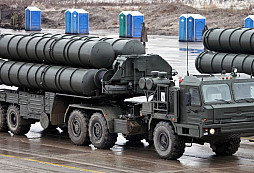 Rusko zdržuje dodávku S-400 do Indie. Zbraně potřebuje především pro svou pokračující agresi na Ukrajině