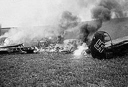 První padlý československý stíhač: Příběh hrdiny, který sestřelil Messerschmitt a zemřel ve vzduchu
