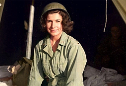První žena na pláži Utah: Zapomenutý hrdinský příběh sestry Margaret Stanfillové