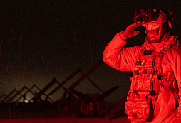 Stín nad ruskou ropou: Co se skrývá za bezprecedentní vlnou ukrajinských útok