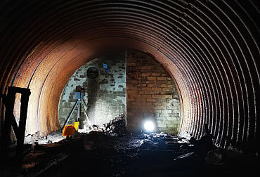 Záhada, která spala desítky let: Odhalený úkryt tajné armády Winstona Churchilla