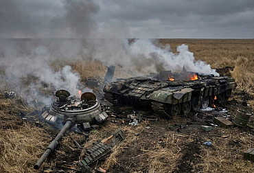 Neviditelný masakr roku 2025: Proč diplomacie přinesla nejvíce obětí od začátku války