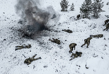 Video: Dronová válka bez filtru. Jak se zastavuje přiblížení k ukrajinským liniím
