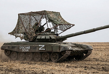 „Kapuce“ proti dronům: Ruský patent kopíruje ukrajinské řešení, jenže s vadou, která z něj dělá past