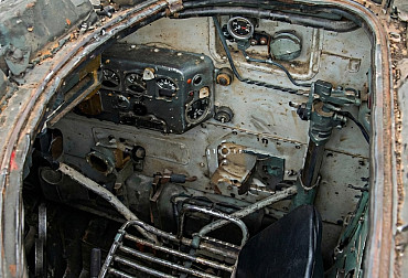 Video: Otevřený poklop, zavřený osud. Drony na&nbsp;Lymanském směru rozebraly ruské samohybné dělo na&nbsp;tři rány