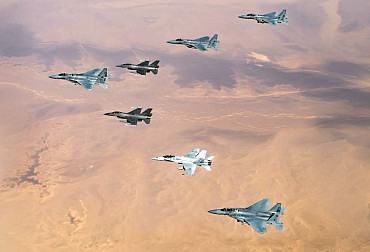 Írán útočí i na ropu. Teď může do války vstoupit pět států Zálivu