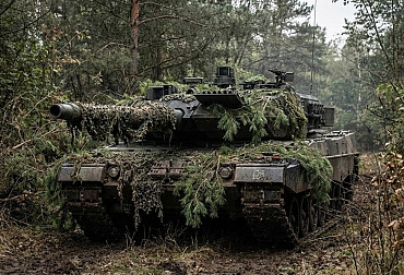 Video: 52&nbsp;zásahů a&nbsp;pořád jel dál. Ukrajinský Leopard šokoval ruské operátory dronů