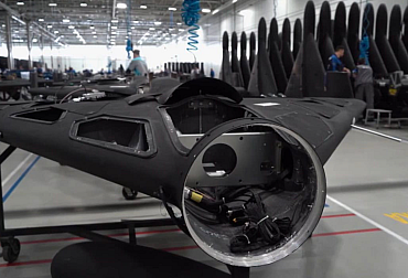 Šokující objev v&nbsp;dronech Shahed: součástky z&nbsp;roku 2025 i&nbsp;nový tajemný modul