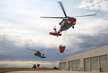 Vrtulníky Black Hawk společnosti Helicopter Alliance za sebou mají mimořádnou hasicí sezónu