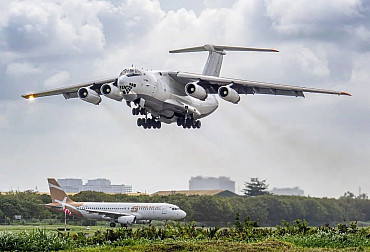 Ruské Il-76 ve službách tiché války: Jak se z leteckých tras do Afriky může stát zlatá tepna Kremlu