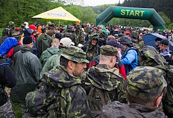 Vojenský pochod 2014 s podporou AČR