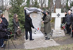Sovětští okupanti z roku 1968 mají v Praze pomník