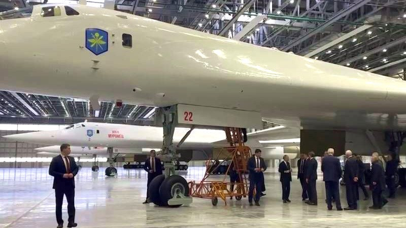 Tu 160 Inlet Čtyři nové bombardéry Tu-160M pro ruské letectvo | ARMYWEB.cz