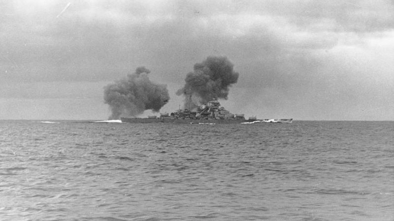 Nacistickou chloubu Bismarck potopila neschopnost admirála