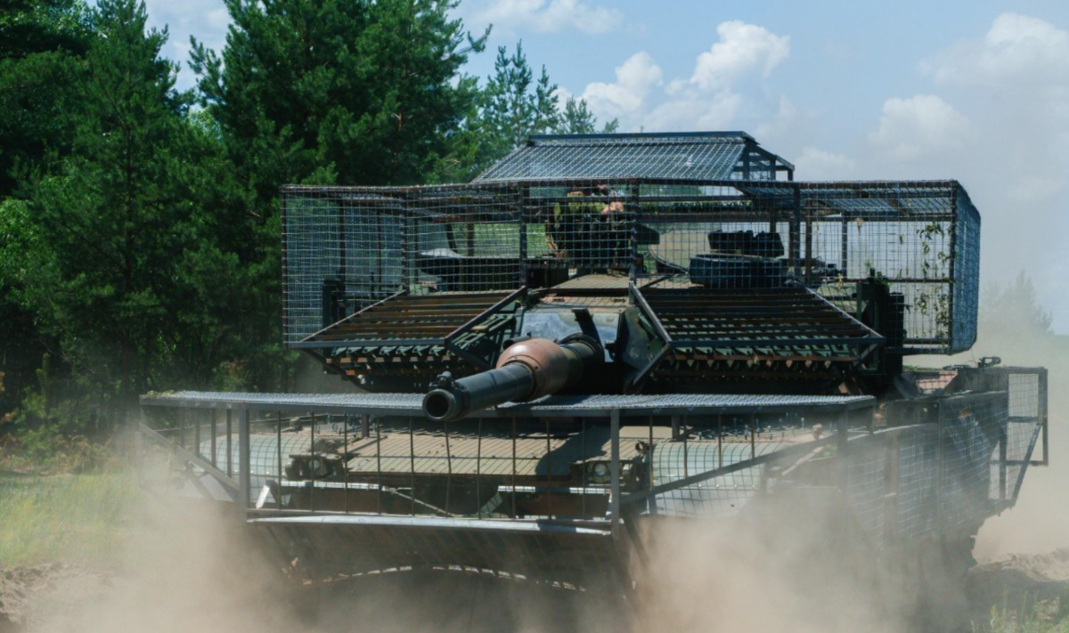 Abrams s tajemnou konstrukcí zaujal pozornost. Co přesně na něm Ukrajinci změnili
