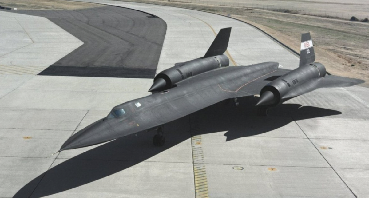 Legendární SR-71 Blackbird možná znovu ožije. Zmizel z podstavce v NASA a spekulace sílí